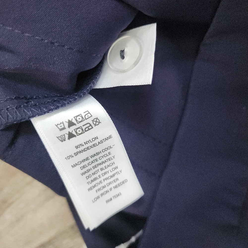 Tommy Bahama Active Shorts Womens Small Blue Zipper Pocket Golf Tennis Stretch - Picture 6 of 7